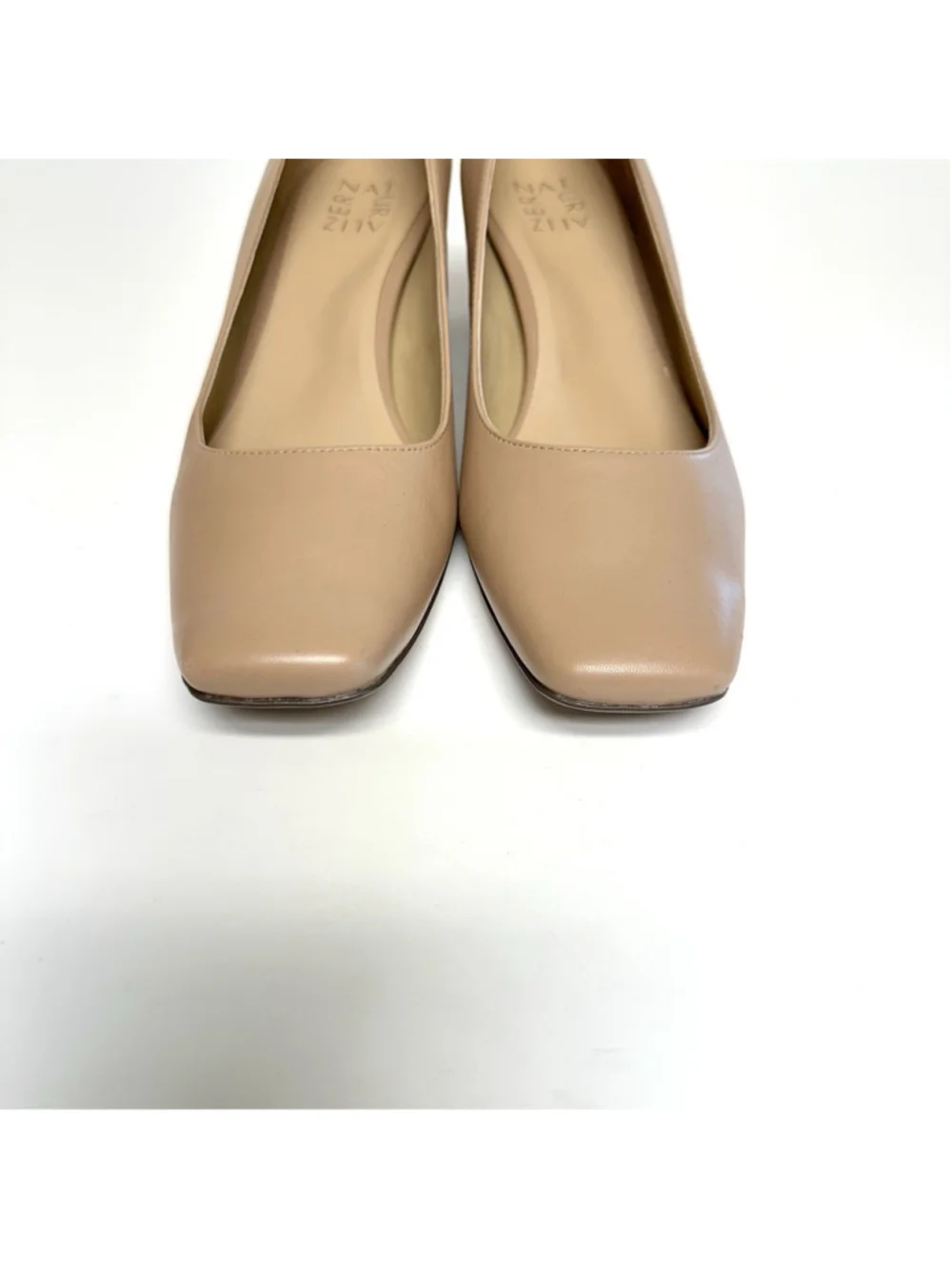 Naturalizer Karina Pumps Nude Gingersnap Leather Block Heel Square Toe Heels 9.5